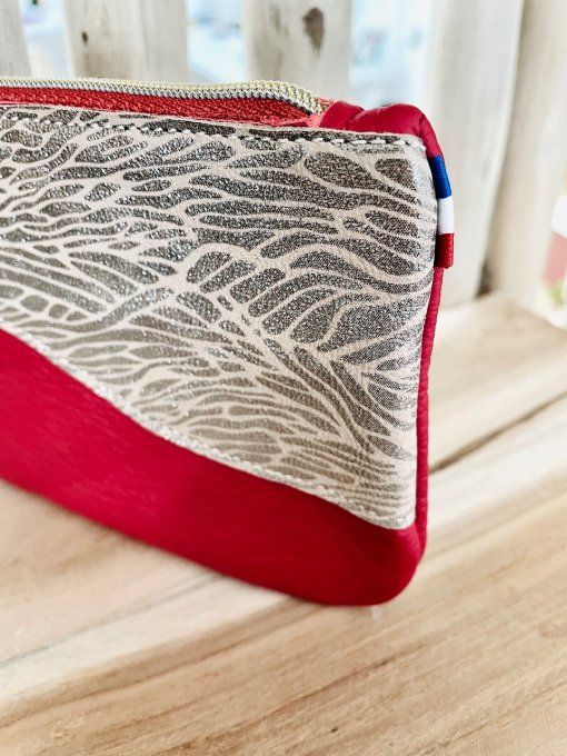 Pochette Ready