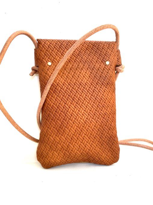 Pochette Smarty Champagne Marron effet tressé